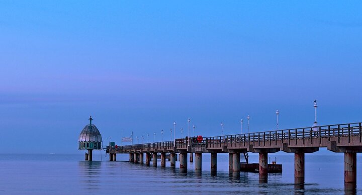 Die Tauchgondel in Sellin: Ein Abenteuer unter dem Ostsee-Horizont!