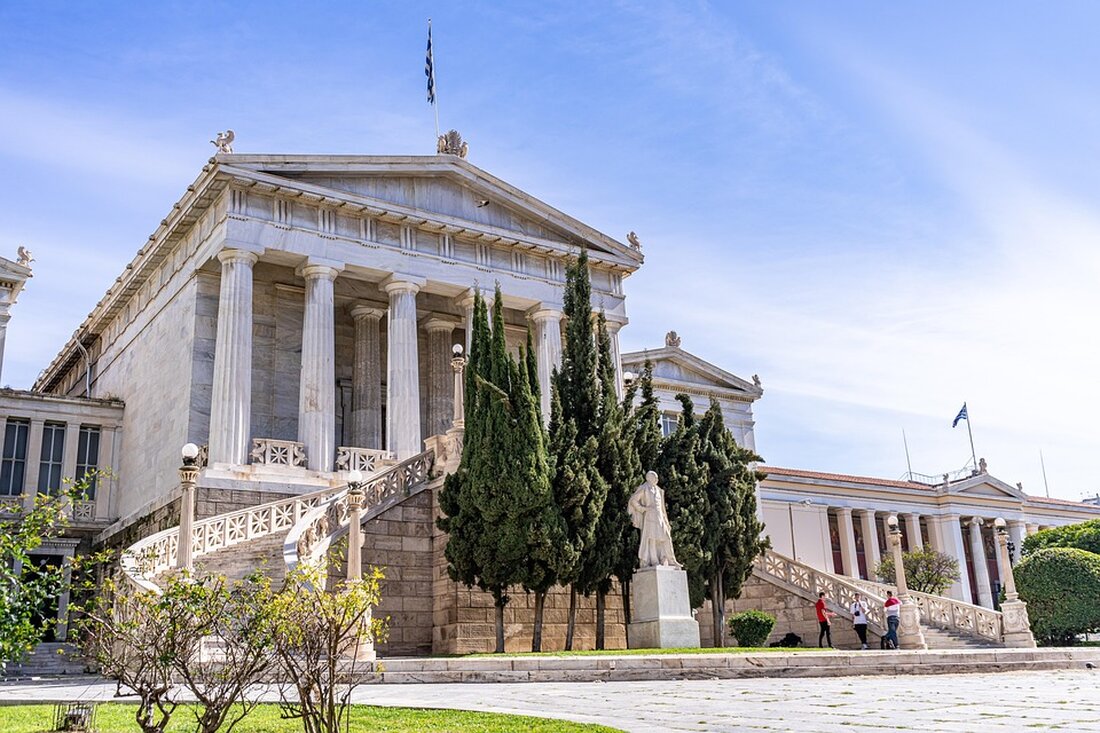 Athen erlebt einen 48-stündigen Taxi-Streik, der Touristenverkehr beeinträchtigt und öffentliche Verkehrsmittel lahmlegt.