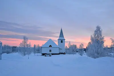 Winterwunder Lappland: Abenteuer zwischen Nordlichtern und Husky-Safaris!