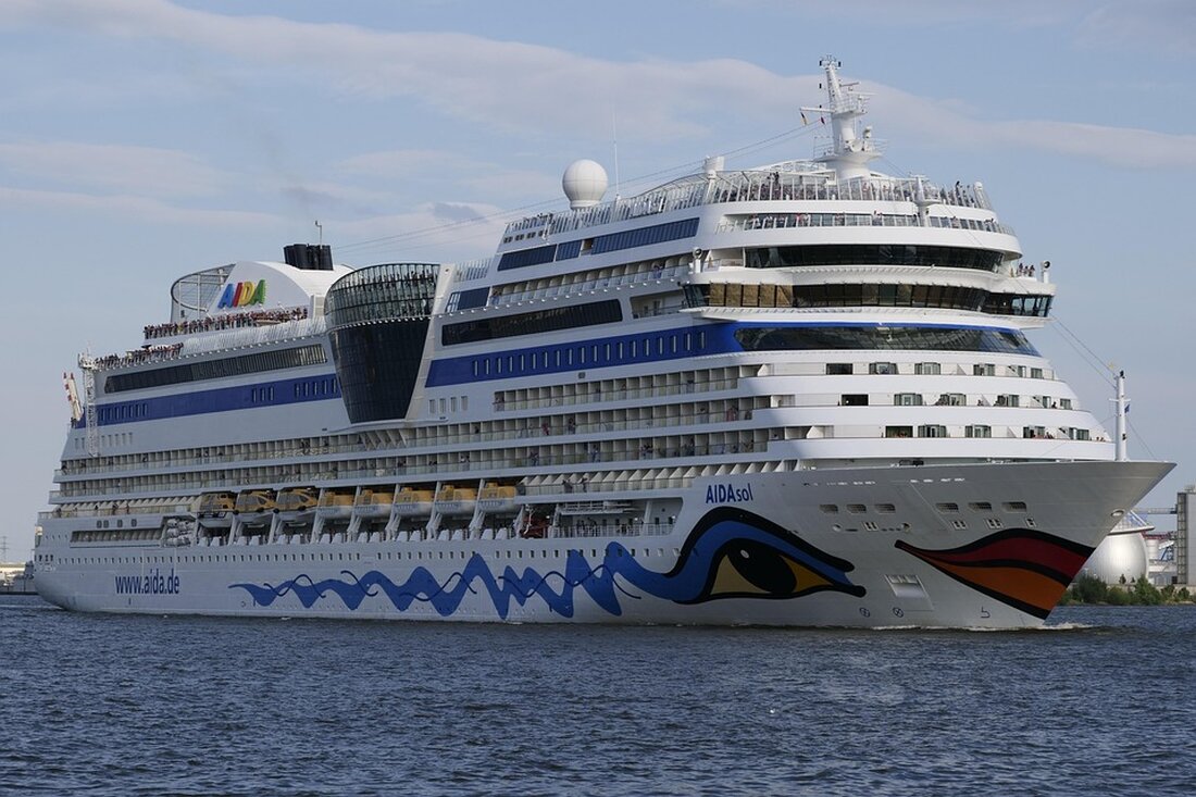 AIDA Cruises kündigt 2026 zusätzliche Reisen nach Island und Grönland an. Umbuchungen für betroffene Gäste sind möglich.