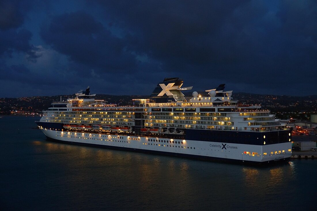 AROYA Cruises startet ab Juni 2025 Kreuzfahrten von Galataport Istanbul ins östliche Mittelmeer, mit Fokus auf kulturelle Erlebnisse.