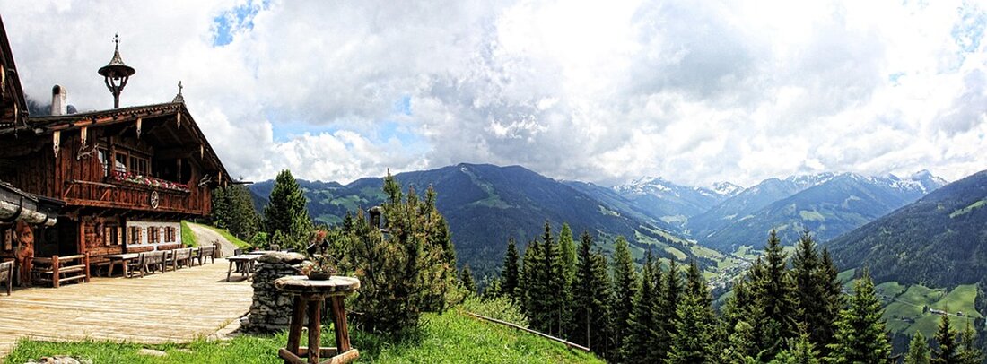 Das Ski Juwel Alpbachtal Wildschönau wurde beim T.A.I. Werbe Grand Prix 2025 ausgezeichnet, mit Fokus auf emotionale Nähe und kurze Anreise.