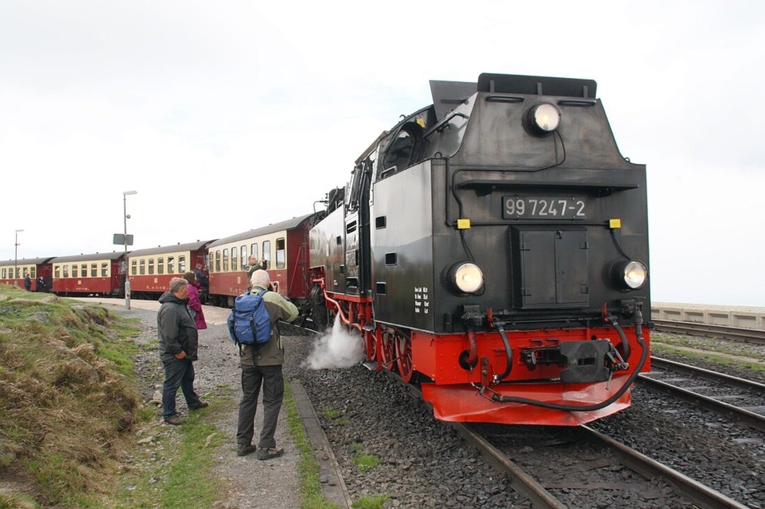Landkreis Harz erwirbt Brockengipfel für 3,5 Mio. Euro, um den Tourismus zu fördern und neue Freizeitangebote zu schaffen.