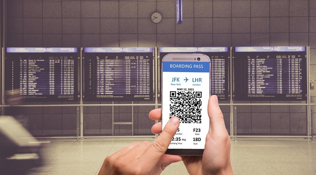 Überprüfen Sie rechtzeitig die Gültigkeit Ihrer Reisepapiere vor dem Urlaub, um Stress und Flugausfälle zu vermeiden. Digitale Passfotos sind seit Mai 2025 Pflicht.