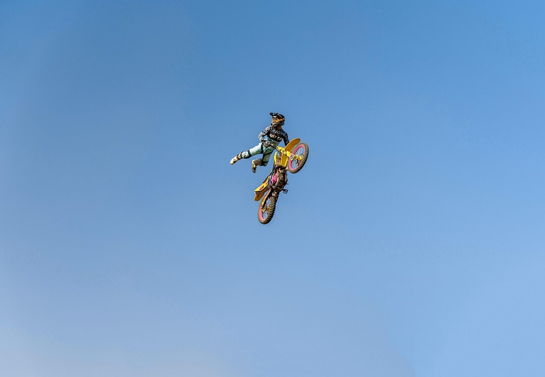 Entdecke die faszinierende Sportregion: von atemberaubenden Landschaften über traditionelle Feste bis hin zu kulinarischen Genüssen. Plane jetzt dein Abenteuer!