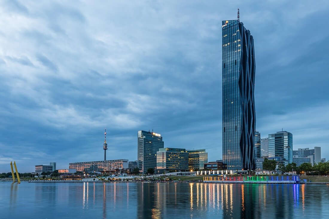 Entdecken Sie eine exklusive Donau-Kreuzfahrt ab Passau für 2025: All-inclusive-Angebote ab 599€ pro Person, inklusive spannender Routen und erholsamer Auszeiten an Bord der MS Compass Empress.