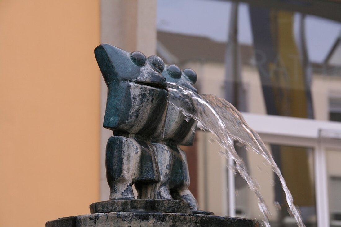 Erleben Sie eine Führung zur Sonderausstellung über Ernst Schweninger im Stadtmuseum Neumarkt am 18. Mai 2025, zum Internationalen Museumstag.