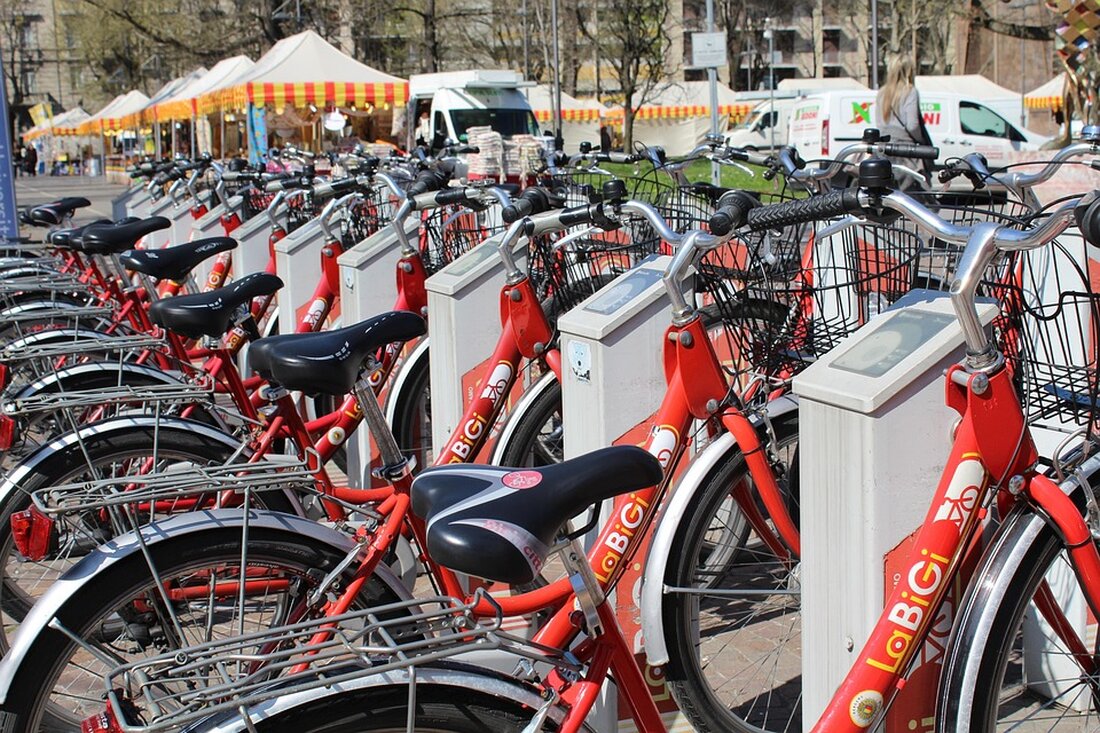 Entdecken Sie günstige Reisemöglichkeiten für Familien im Nahverkehr Schleswig-Holsteins ab dem 1. Juni 2025 mit attraktiven Ticketangeboten.