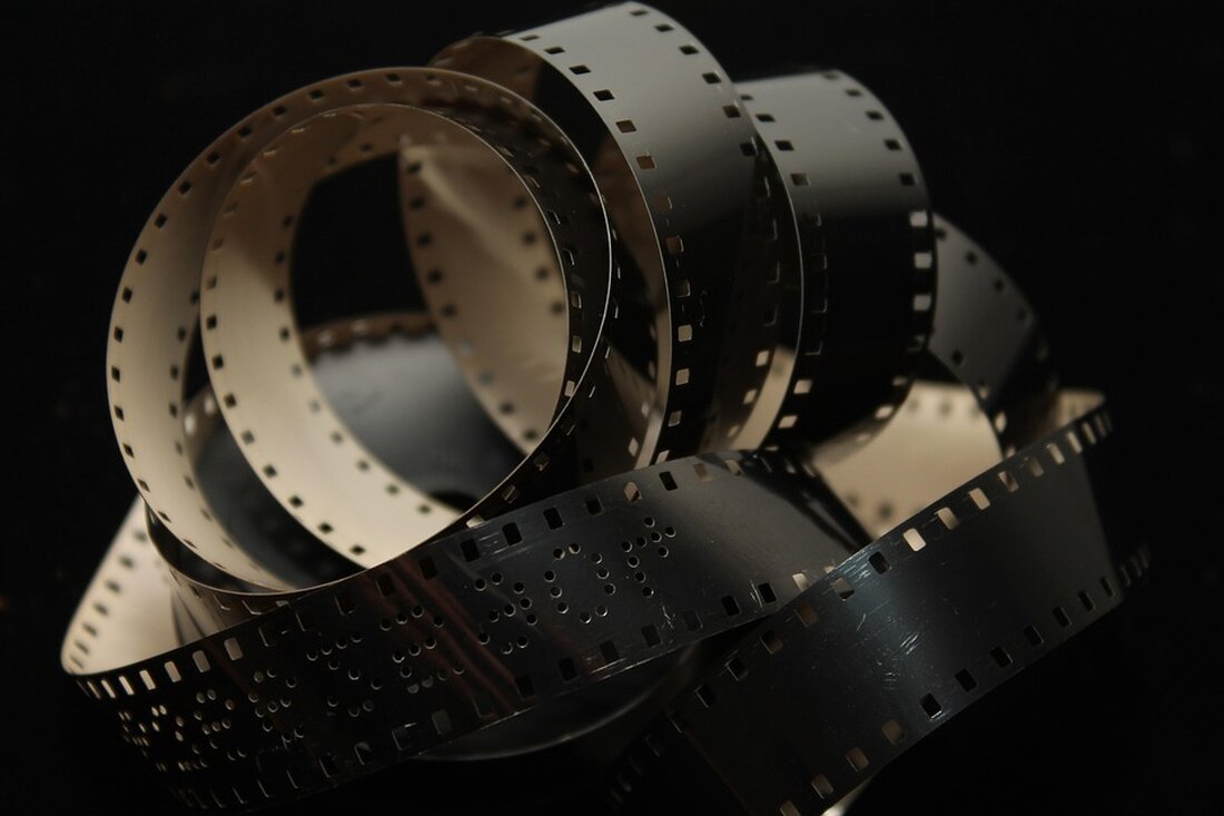 Am 26. Mai 2025 fand in Thai Nguyen die Premiere des Films „De Men: Abenteuer im Sumpfdorf“ statt, zur Förderung des Tourismus.