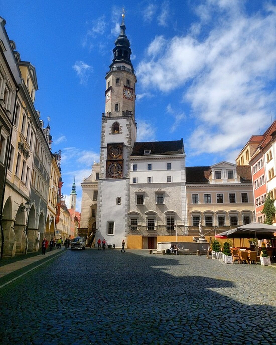 Entdecken Sie Görlitz: ein historisches Juwel an der Grenze. Genuss, Natur, Kultur und Veranstaltungen erwarten Sie in dieser faszinierenden Stadt. Tipps zur Anreise inklusive!