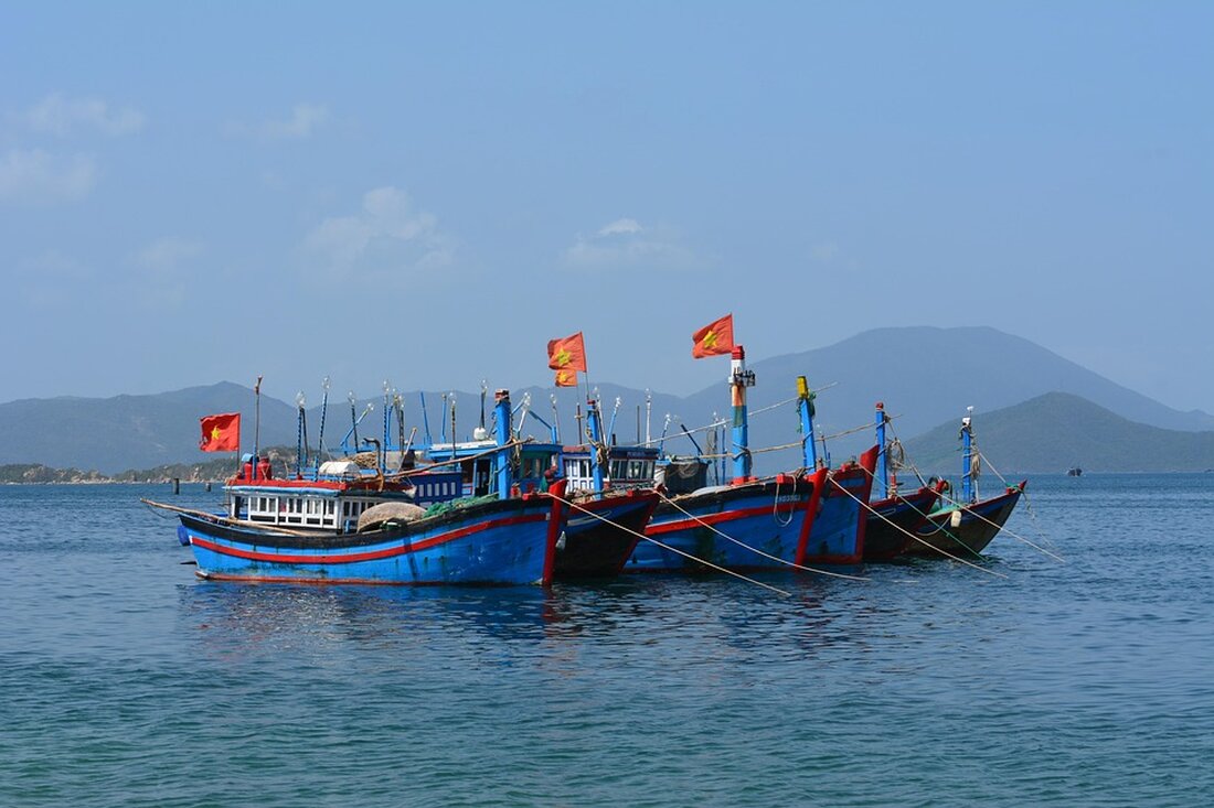 Am 30. Mai 2025 führt Khanh Hoa Standards für grünen Tourismus ein, um nachhaltige Entwicklung und Umweltschutz in der Branche zu fördern.