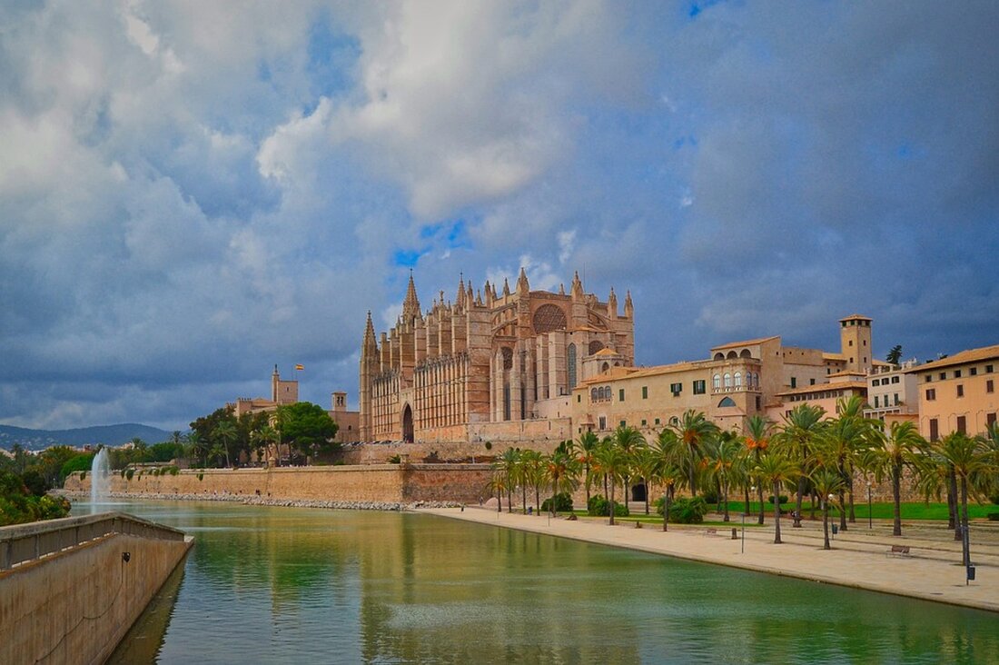 Urlaub auf Mallorca: Gepäckverwechslung am Flughafen Palma sorgt für Aufregung. Tipps zur Gepäcksicherheit und Erstattung beim Verlust.
