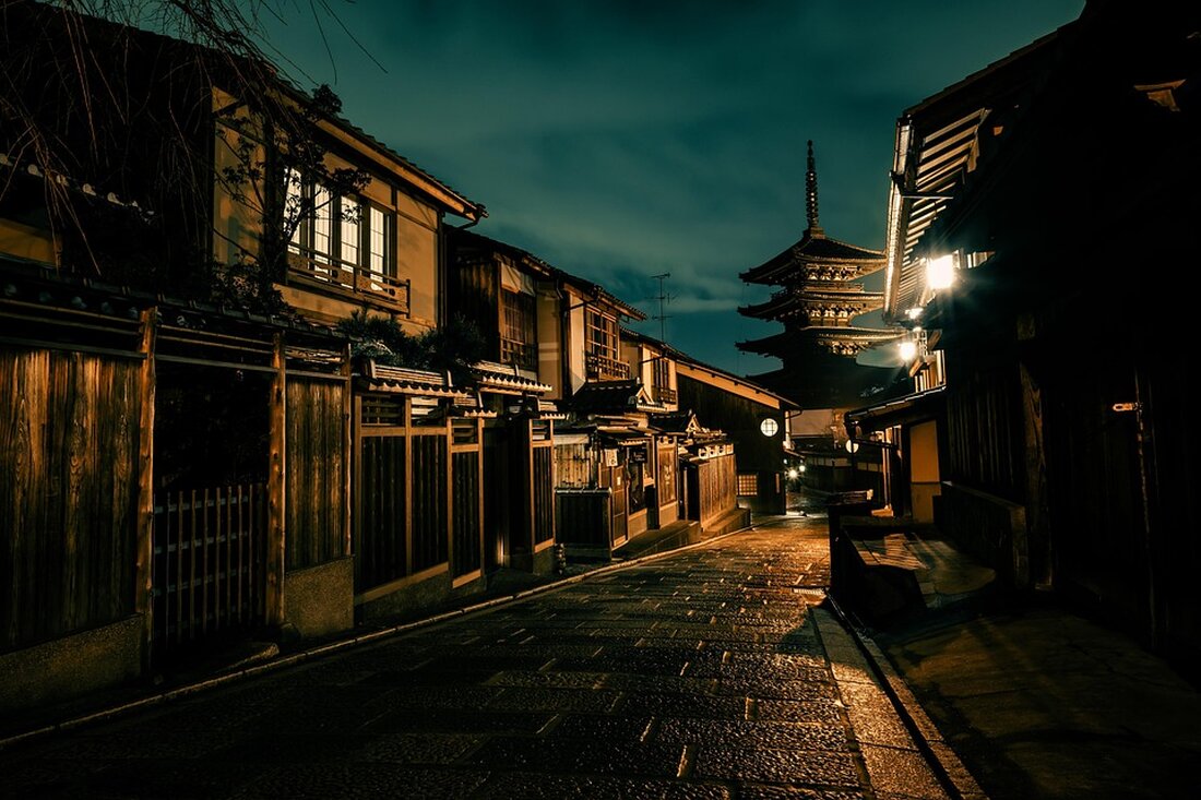 Kyoto aktualisiert seine Tourismus-Website mit kulturellen Projekten und Notfallinformationen, während Festivals wie Tanabata bevorstehen.