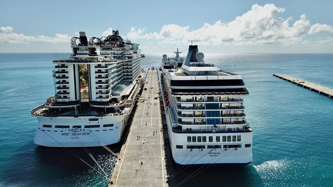 MSC plant 22 Anläufe in Rostock für 2025, um Aida Cruises Konkurrenz zu machen und das Wachstum im Kreuzfahrtmarkt zu fördern.