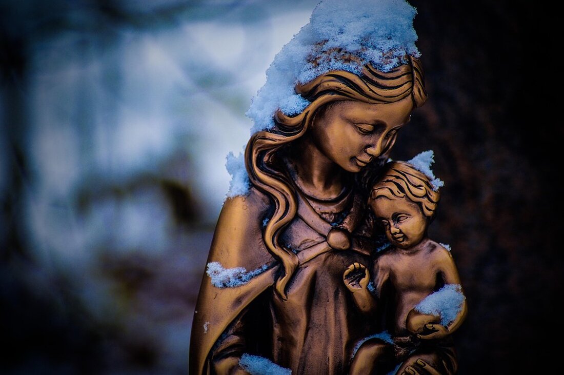 Eine ukrainische Familie wird an der A96 aufgehalten; die Mutter wird festgenommen, Kinder müssen ohne sie reisen.