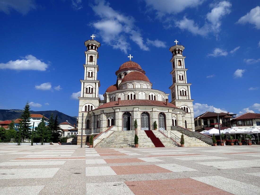 Albanien verzeichnete im ersten Quartal 2024 mit 874 Millionen Euro Rekordeinnahmen aus dem Tourismussektor, was die wirtschaftliche Bedeutung unterstreicht.