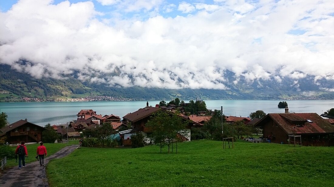 Entdecken Sie die schönsten Reiseziele in der Schweiz 2025, inklusive Tipps für Aktivitäten, Kosten und kulturelle Highlights.
