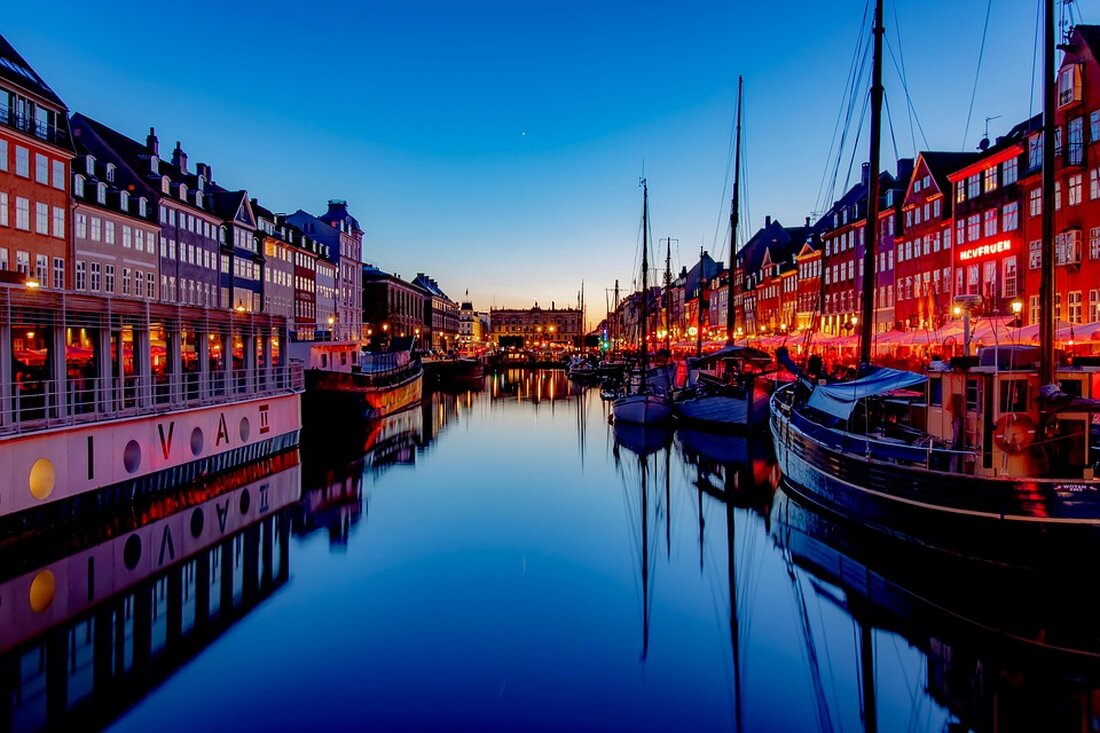 Entdecken Sie, wie Norwegen, Schweden und Finnland mit nachhaltiger Architektur Lebensqualität und Klimaschutz fördern.
