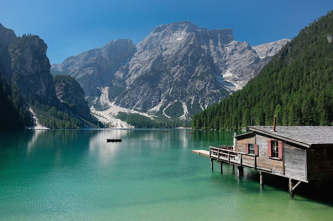Entdecken Sie Südtirols beeindruckenden Tourismusanstieg, beliebte Reiseziele und aktuelle Trends für Ihren nächsten Urlaub.