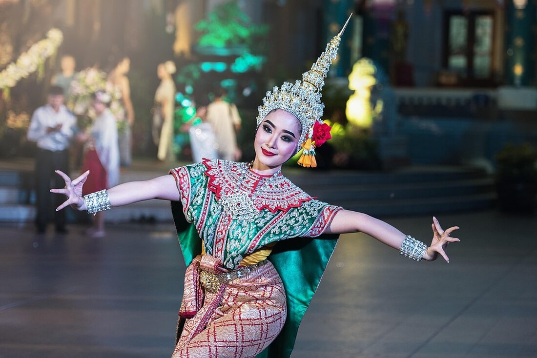 Thailand schließt Similan und Surin Inseln bis 14. Oktober 2025. Schutz der Natur und Massentourismus-Eindämmung stehen im Fokus.