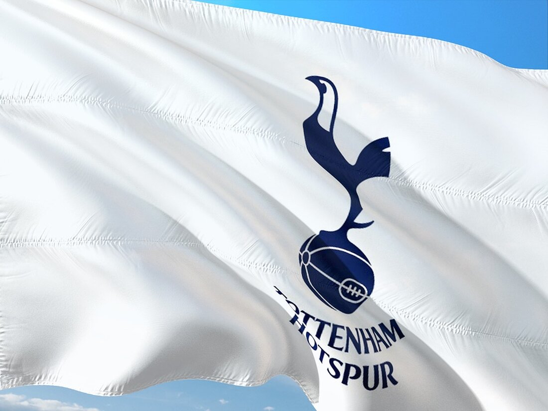 Tottenham Hotspur gewinnt das Europa-League-Finale 2025 in Bilbao gegen Manchester United mit 1:0. Johnson sichert den Titel.