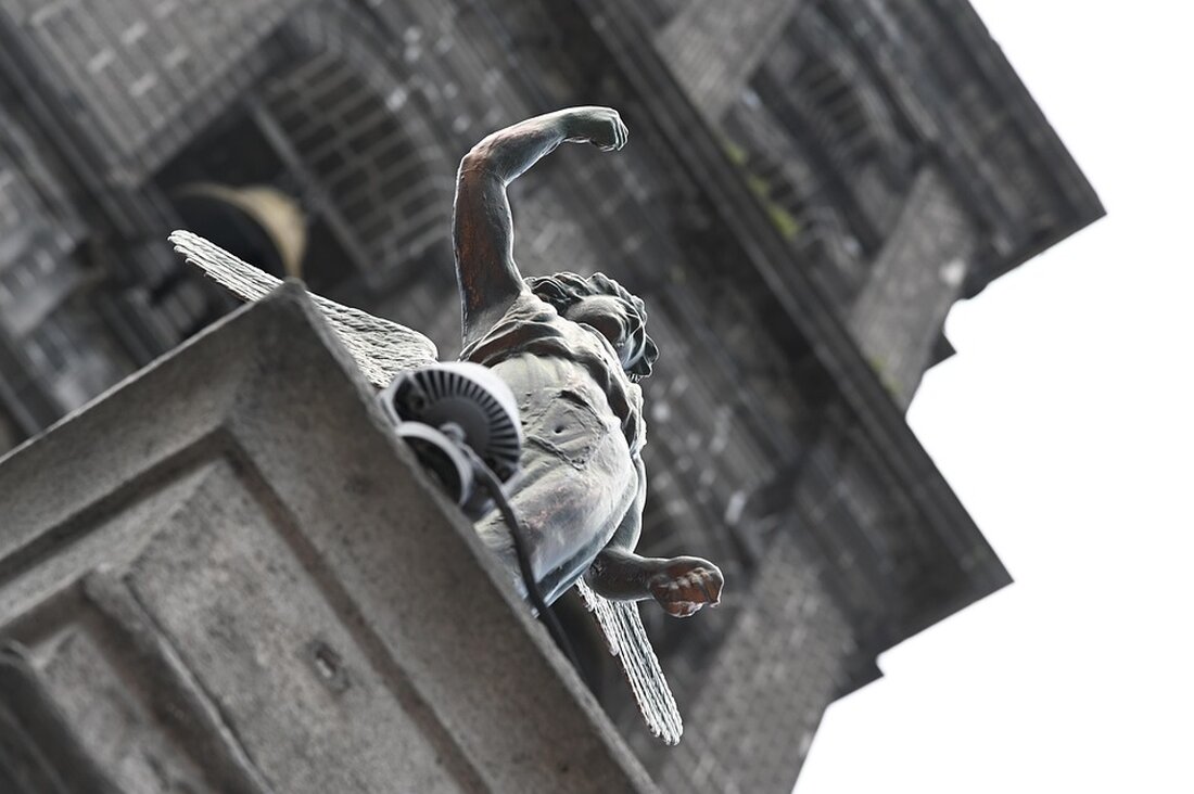 Entdecken Sie die Herausforderungen und Chancen des österreichischen Tourismus 2025: Digitalisierung, Fachkräftemangel und Nachhaltigkeit im Fokus.