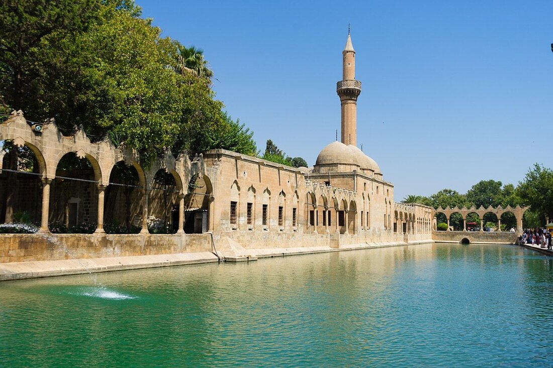 Erfahren Sie wichtige Tipps für Ihren Türkei-Urlaub 2025, inklusive kultureller Besonderheiten und rechtlicher Hinweise für deutsche Touristen.