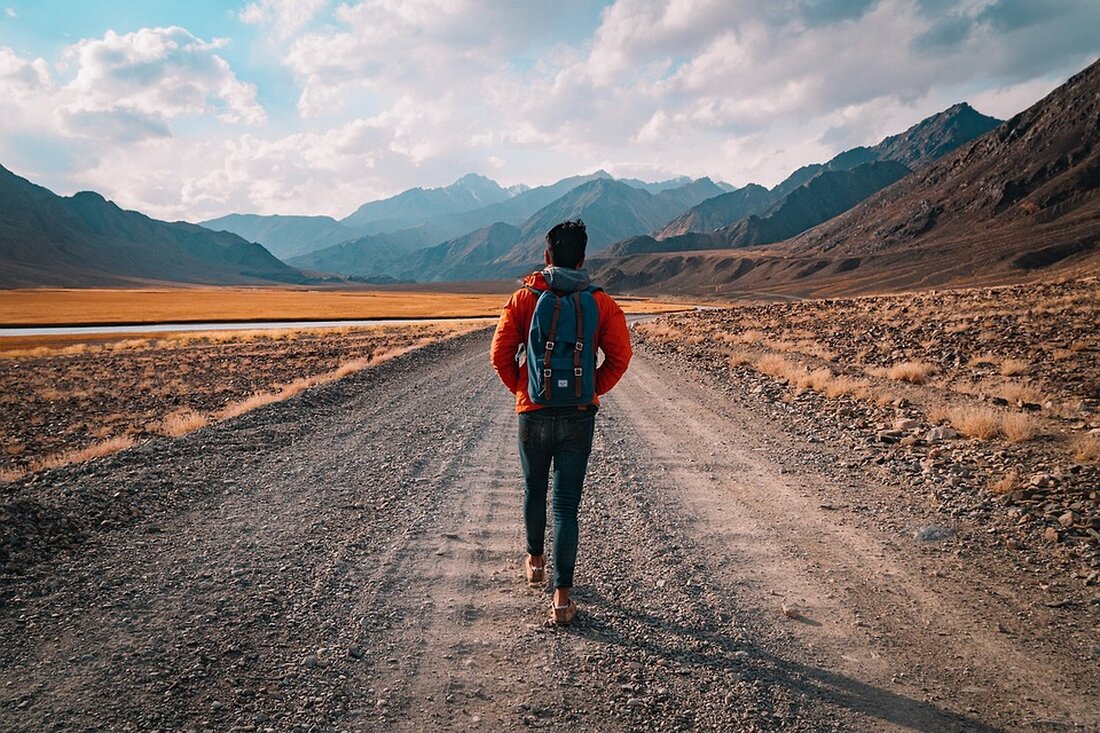 Urlaub kann Beziehungen stärken, birgt aber auch Herausforderungen. Eine Studie zeigt stressige Aspekte und Perspektiven von Paaren.