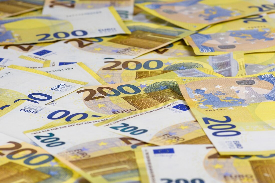 Erfahren Sie, wie die wirtschaftliche Lage in Deutschland Unternehmen belastet und welche Entwicklungen im Westhafen Minden bevorstehen.