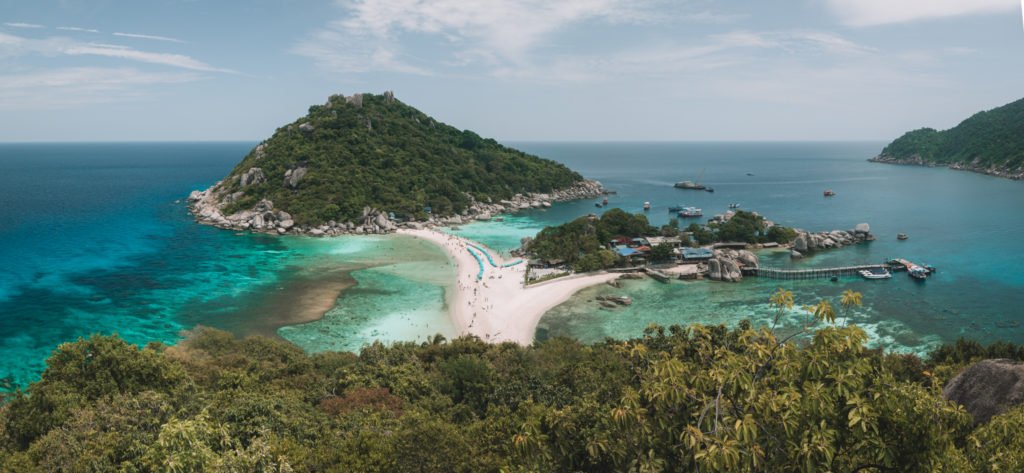 die strände der insel nang yuan auf koh tao