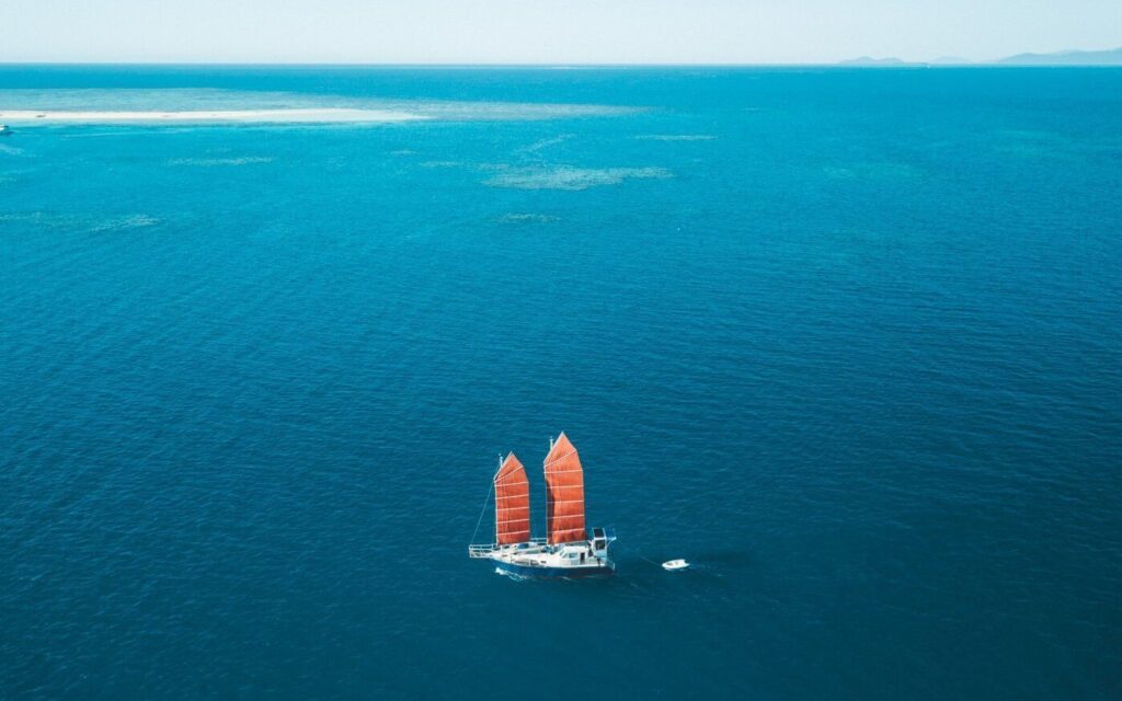 Junk-Rig-Segeln am Michaelmas Cay Great Barrier Reef