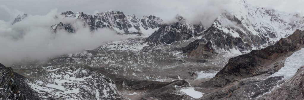 Kala Pathar Aussichtspunkt Sonnenaufgangswanderung in den Bergen des Everest Base Camp