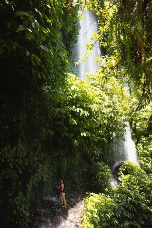 BENANG KELAMBU WASSERFALL, LOMBOK, INDONESIEN