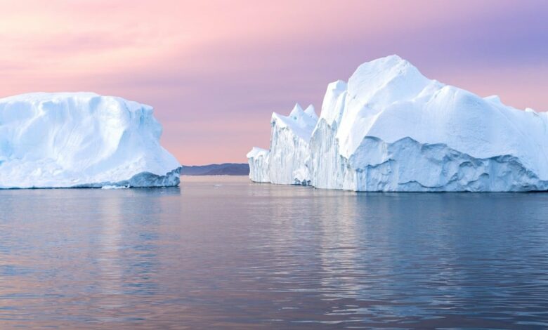 Unter der Mitternachtssonne: Eisbergbesichtigung in Ilulissat