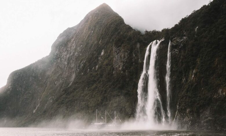 Milford Sound aus Queenstown, Südinsel Neuseelands  
