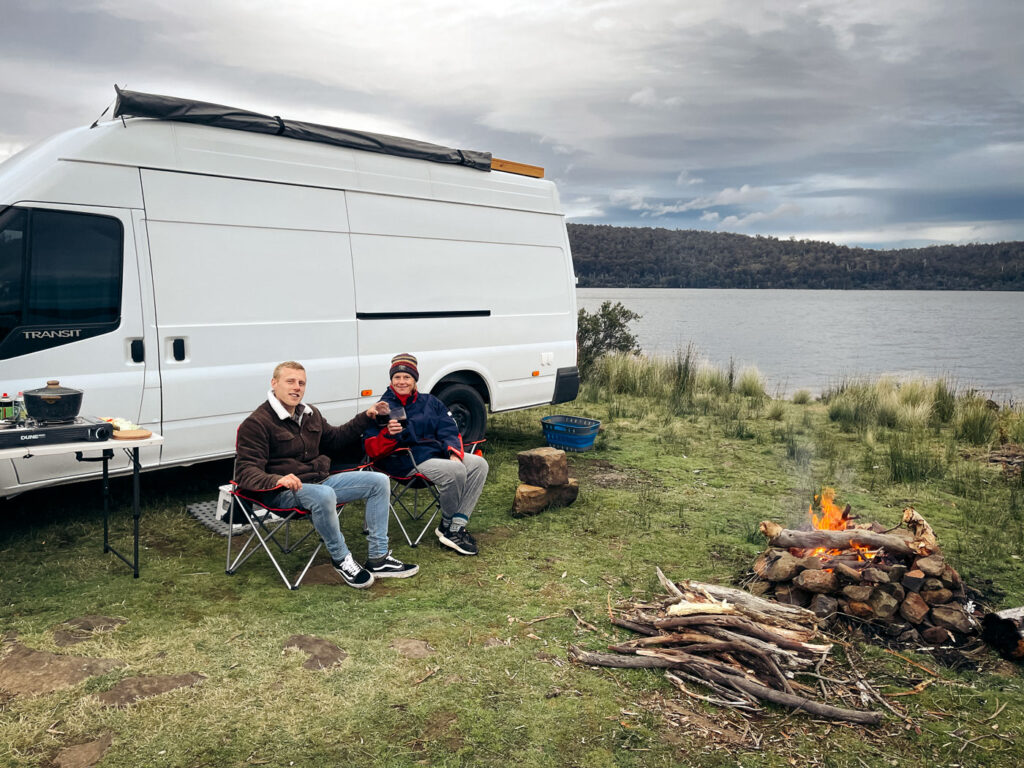 CAMPING MIT MUTTER