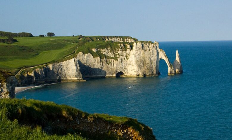 The Étretat Cliffs have inspired numerous writers and artists
