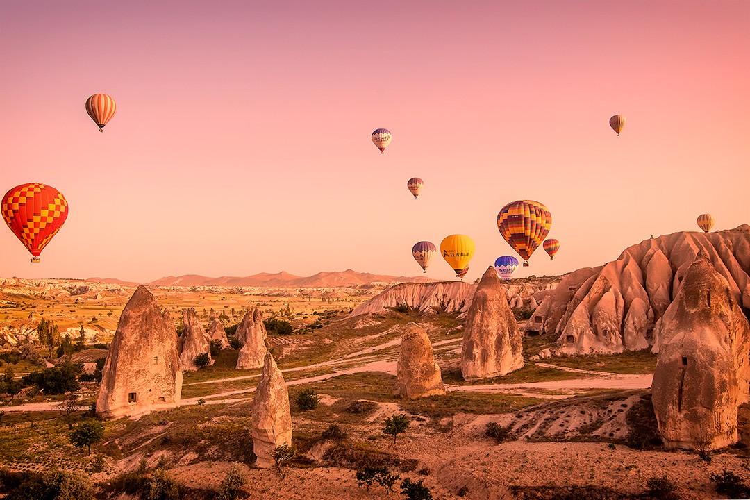 Ballonfahrt In Kappadokien: Ein Märchenflug – Eine Reise – Wandern ...