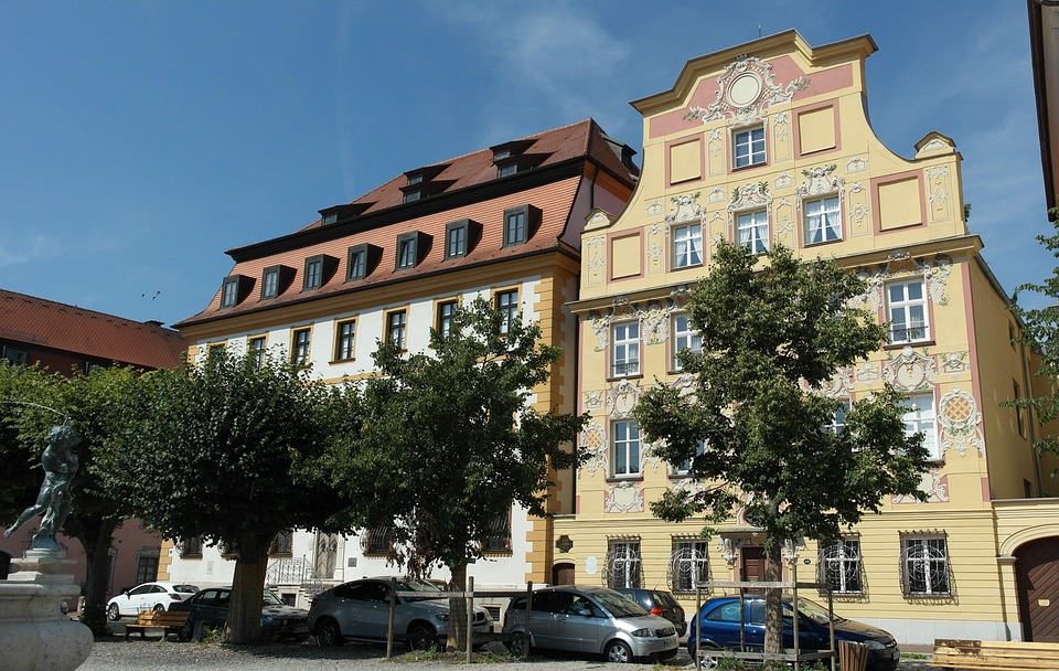 Entdecke Neuburg-Schrobenhausen: Geschichte, Natur und Genuss!