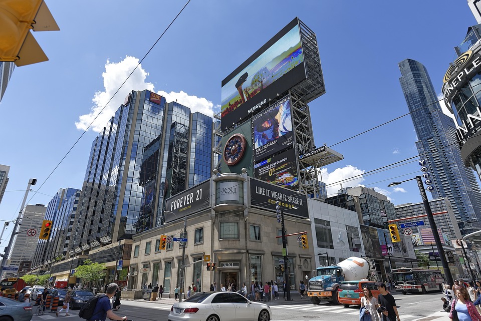 Kendall Jenner: Der glitzernde Bikini, der diesen Sommer alle Blicke fängt!