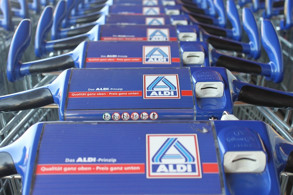 Mega-Reise-Deal: Hartschalenkoffer-Set bei ALDI um 62 % reduziert!