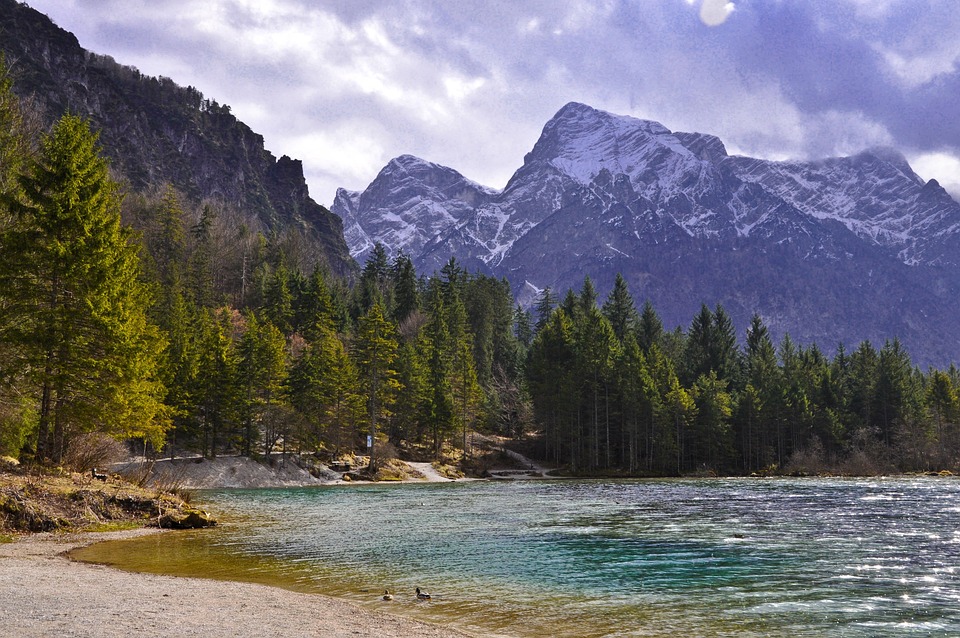 Österreichs Tourismus 2025: Rekordzahlen und große Herausforderungen!