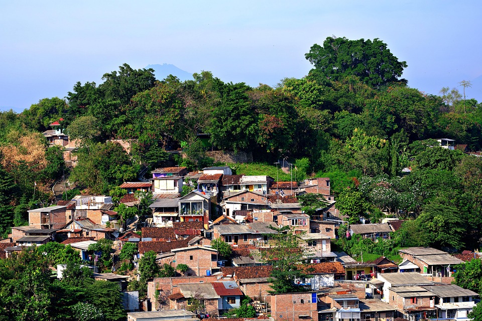 Überfüllte Strände und Proteste: Urlaub 2025 in Europa wird zum Albtraum!