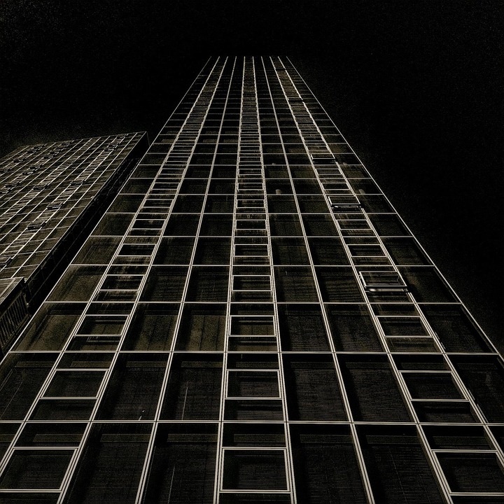 Deutsche reisen trotz Inflation: Sparen für den Sommerurlaub!