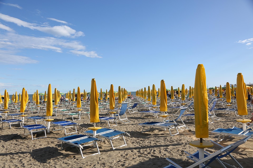Lignano Sabbiadoro: Strenge Regeln für ein ruhiges Pfingstwochenende!