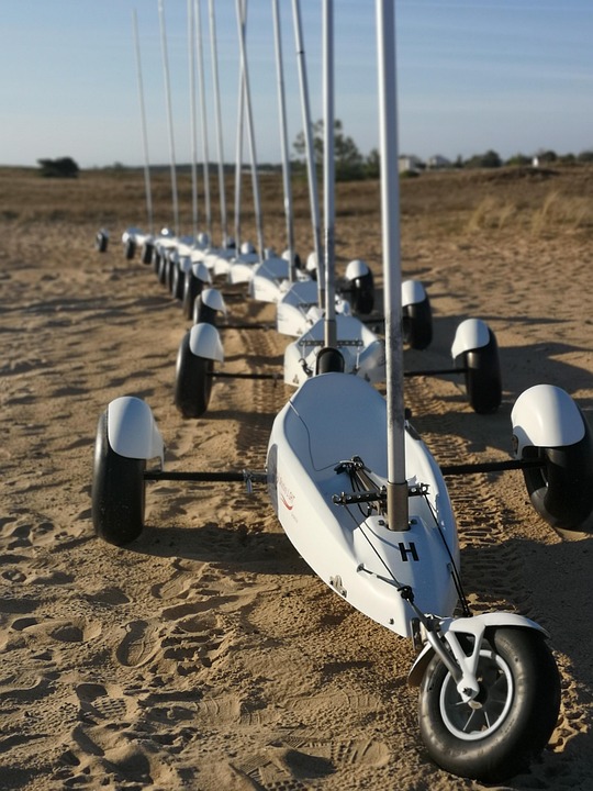 Sensation in Hue: Thron der Nguyen-Dynastie schwer beschädigt!