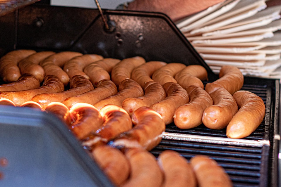 Sommerferien-Chaos am Frankfurter Hauptbahnhof: Reisende verzweifeln!