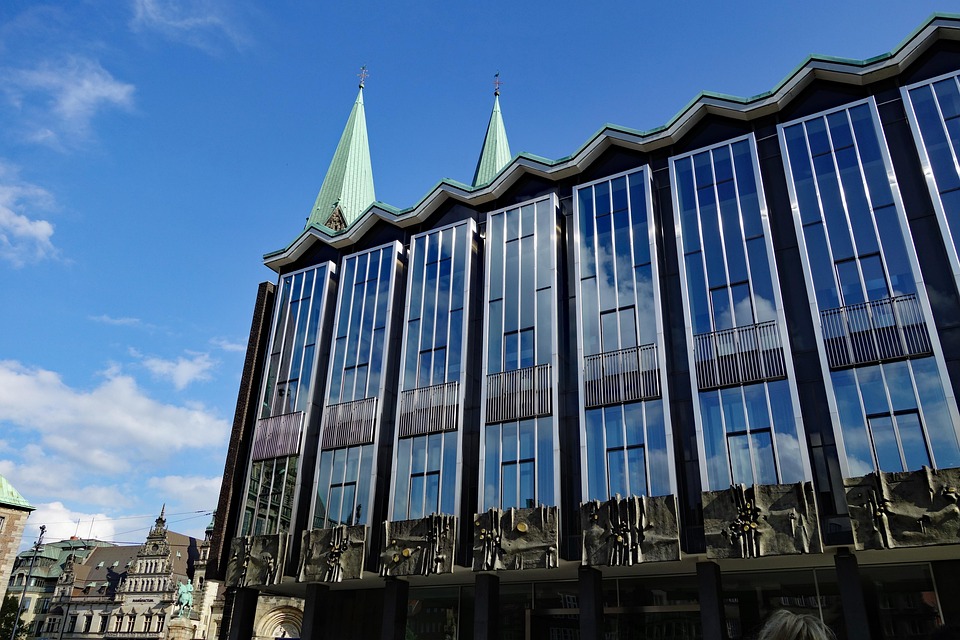 Zollkonflikt bremst Spaniens Tourismus: Boom geht zu Ende!