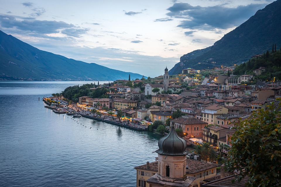 Limone am Gardasee: Der geheime Goldesel unter Italiens Tourismusorten!