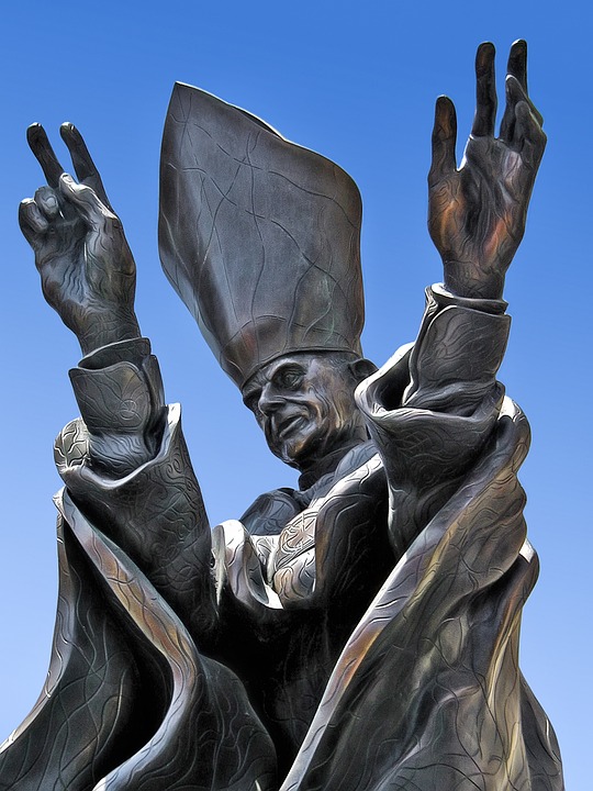 Papst Leo XIV. besucht entscheidende Orte in Italien – Reisen starten bald!